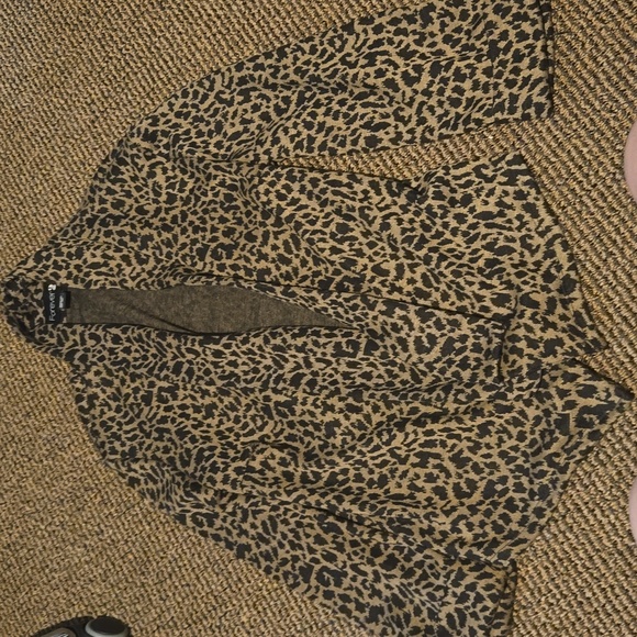 EUC Forever21 cheetah print cardigan - Picture 1 of 4